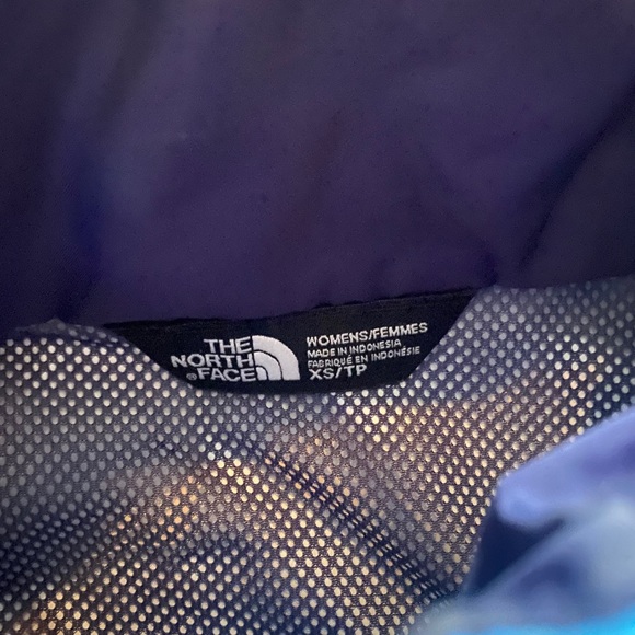 The North Face Rain Jacket - Picture 2 of 3